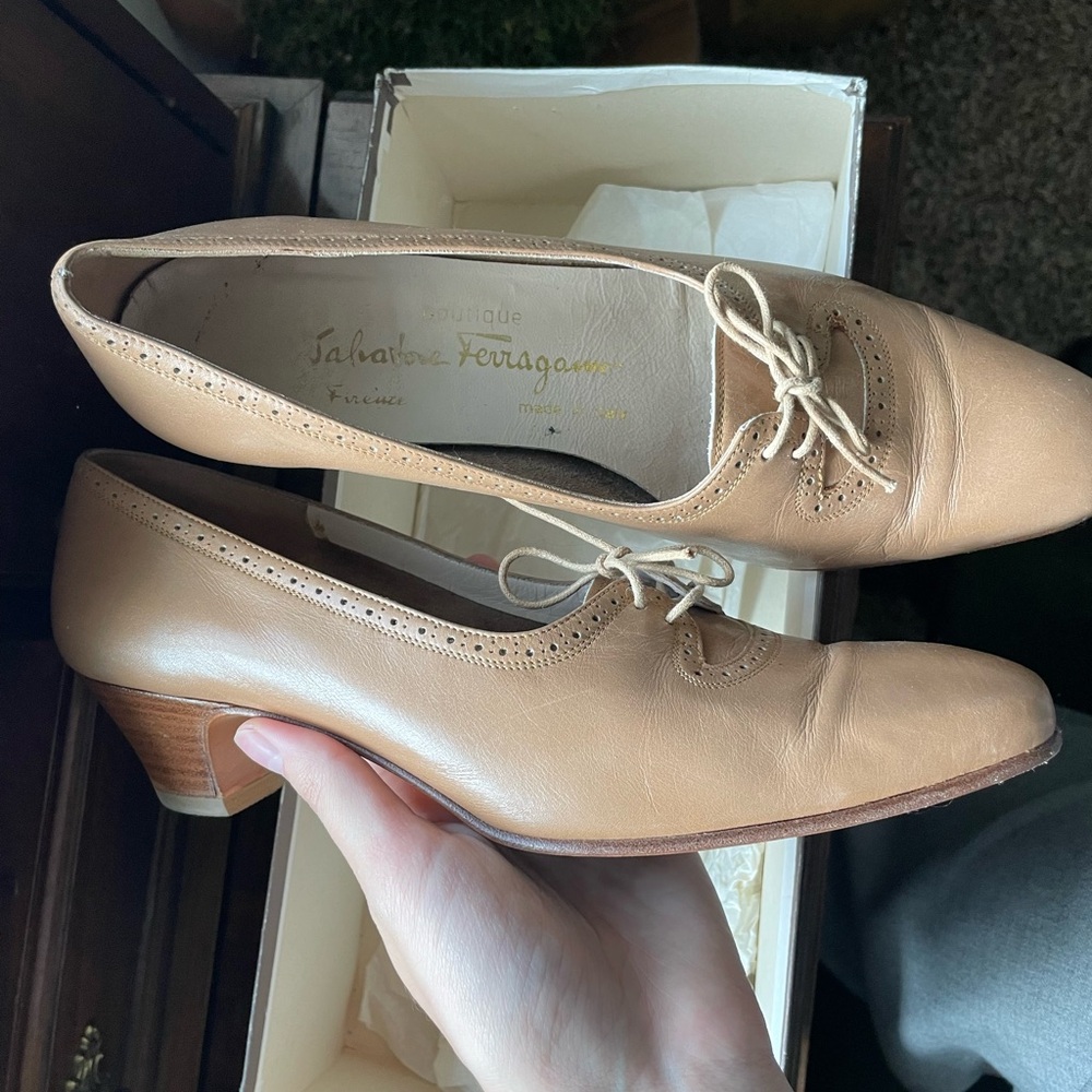 Leather Salvatore Ferragamo Oxford heels